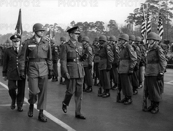 Honor guard of the US Army for British general Sir James Cassells