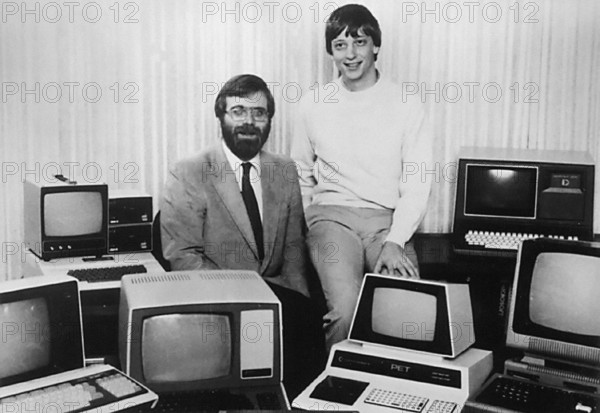 Les deux fondateurs de Microsoft, Bill Gates (à droite) et Paul Allen (à gauche), photographiés en 1981.