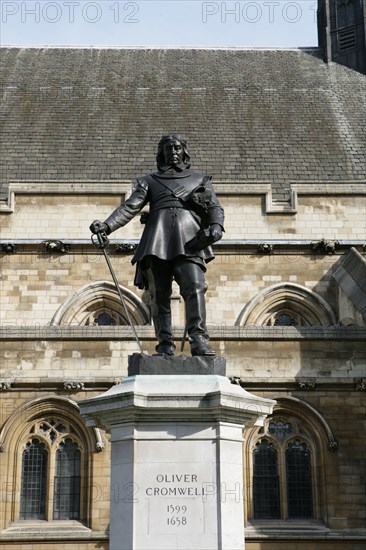 Statue de Cromwell