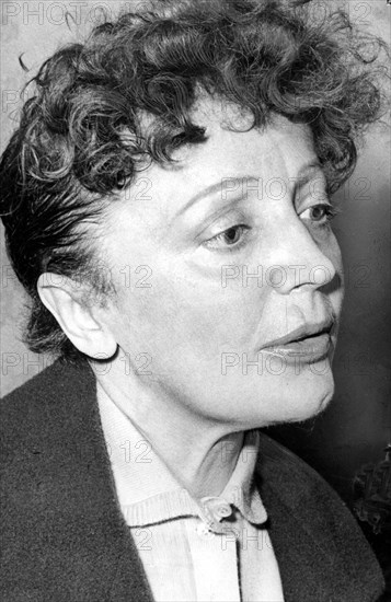 Piaf, October 1958