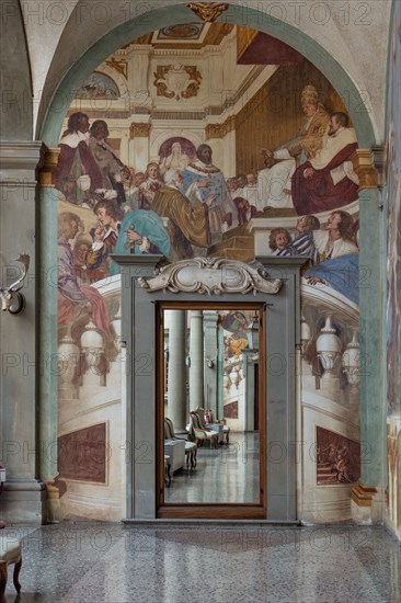 Medici Villa La Petraia, courtyard: “Meeting between Pope Leo”,  fresco from the cycle of the Fasti Medicei by Volterrano (Baldassarre Franceschini), 1636-1647.
In 1515 Francis I of France met Pope Leo X in Bologna to clarify the possession of the duchies of Parma and Piacenza.

In the centre the King of France Francis I, with the collar of the Order of Saint Michael and the cloak quilted with French lilies, behind which we see a personification in statue of the Ecclesia surmounted by the Medici coat of arms with the keys of Saint Peter and the tiara; finally on the left the group of French dignitaries. Among the prelates Luca Citerni, chaplain of Lorenzo de' Medici (the client),
Villa medicea La Petraia, Firenze (FI) - Florence, Toscana - Tuscany, Italia - Italy