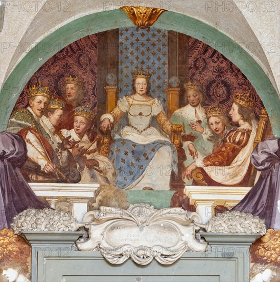 Medici Villa La Petraia, courtyard: “Catherine De’ Medici and her Children”, fresco from the cycle of the Fasti Medicei by Volterrano (Baldassarre Franceschini), 1636-1647.
Catherine de' Medici, on a throne with the back draped with French lilies, is close to seven of her ten children (those who died at a very young age are missing): Francis II, Charles IX and Henry III, all kings of France, Francis Hercules , Duke of Alençon, and his daughters Elizabeth, Queen of Spain, Claudia, Duchess of Lorraine, and Margaret, wife of Henry of Navarre. The boys are arranged in a crown and each of them has the precise attributes of his royal or noble status (sceptres, crowns, jewels and cloaks).
Detail.
Villa medicea La Petraia, Firenze (FI) - Florence, Toscana - Tuscany, Italia - Italy