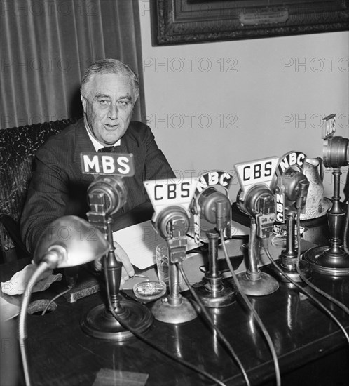 U.S. President Franklin Roosevelt Broadcasting to Nation about European War Crisis, Washington DC, USA, Harris & Ewing, September 3, 1939