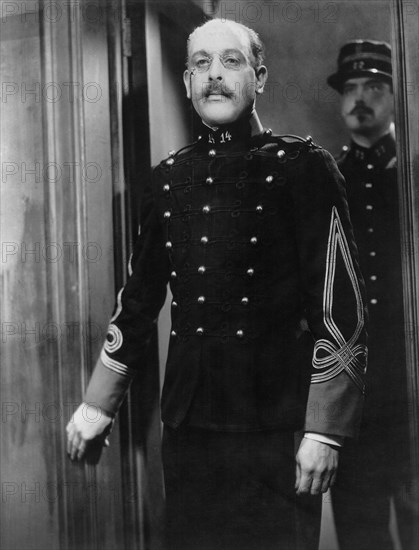 Cedric Hardwicke on-set of the Film, Dreyfus, 1931
