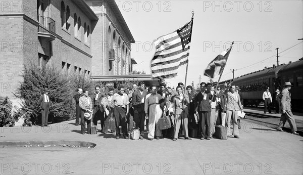 Mexican agricultural laborers arriving by train to help in the harvesting of beets, Stockton, California, USA, Marjory Collins, U.S. Office of War Information, May 1943