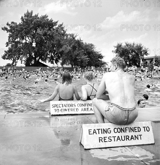 Large group of people enjoying community swimming pool on Sunday, Washington, D.C., USA, Marjory Collins, U.S. Office of War Information, July 1942