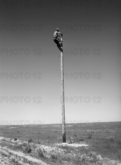 Lineman, Canyon County, Idaho, USA, Russell Lee, U.S. Farm Security Administration, May 1941