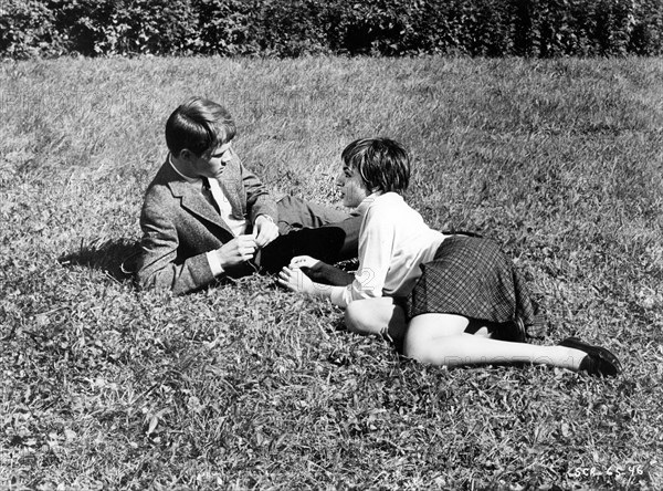 Liza Minnelli, Wendell Burton, on-set of the film, "The Sterile Cuckoo", Paramount Pictures, 1969