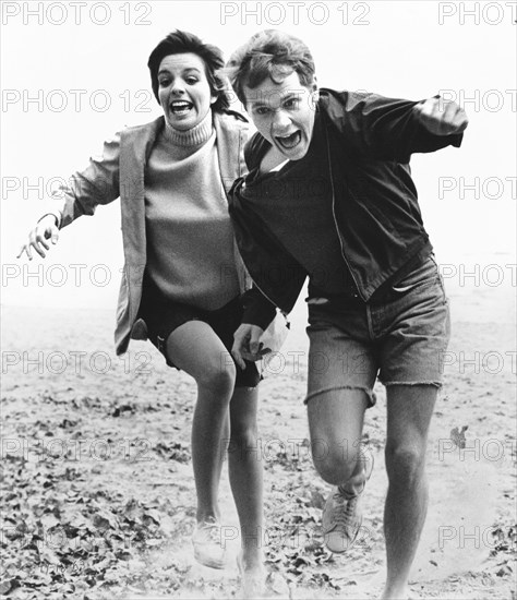 Liza Minnelli, Wendell Burton, on-set of the film, "The Sterile Cuckoo", Paramount Pictures, 1969