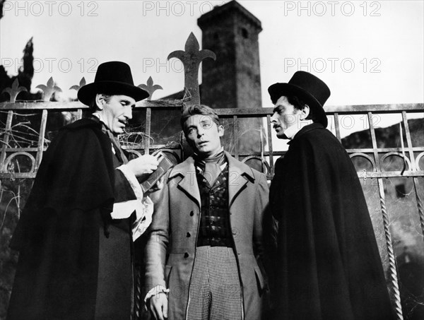 Arturo Dominici, Georges Rivière, Giovanni Cianfriglia, on-set of the film, "Castle Of Blood", original title" "Danza Macabra", Globe Films International, Woolner Brothers Pictures Inc., 1964