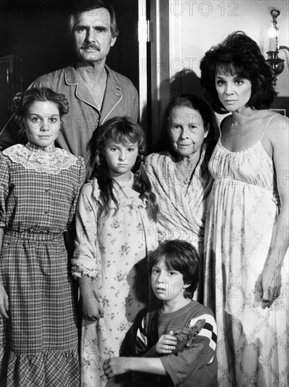 Dennis Weaver, Ruth Gordon, Valerie Harper, Kristin Cumming, Robin Ignicio, Oliver Robins, on-set of the TV movie, "Don't Go To Sleep", Warner Bros., ABC-TV, 1982