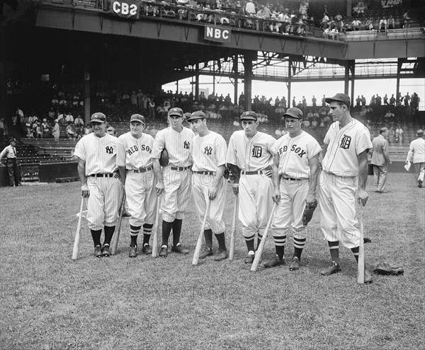 American League All-Star baseball players from left to right: Lou Gehrig, Joe Cronin, Bill Dickey, Joe DiMaggio, Charley Gehringer, Jimmie Foxx, Hank Greenberg, Major League Baseball All-Star Game, Griffith Stadium, Washington, D.C., USA, Harris & Ewing, July 7, 1937