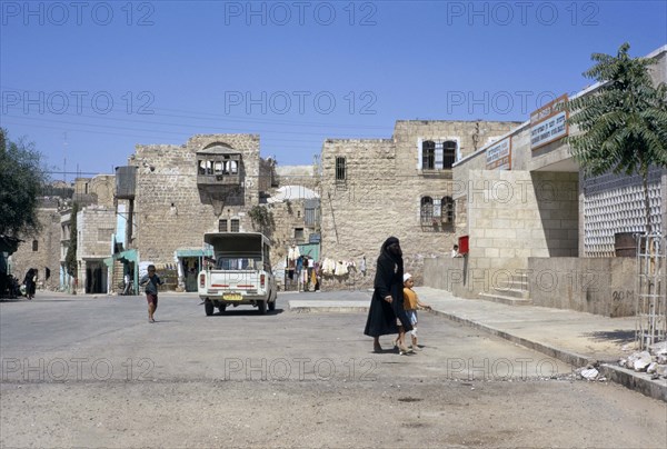 Street scene, Hebron, West Bank, Palestine, Bernard Gotfryd, 1971