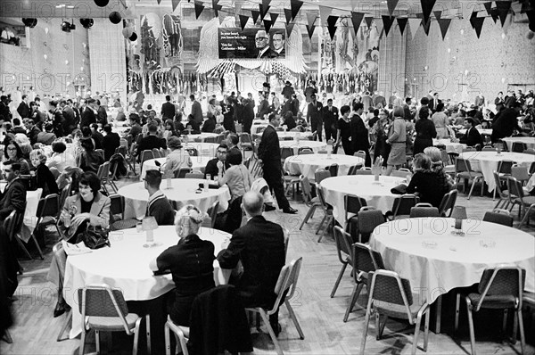 Election night, Republican headquarters, Washington, D.C., USA, Warren K. Leffler, U.S. News & World Report Magazine Photograph Collection, November 3, 1964