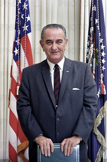 U.S. President Lyndon Johnson, half-length portrait, Oval Office, White House, Washington, D.C., USA, Yoichi Okamoto, January 9, 1969