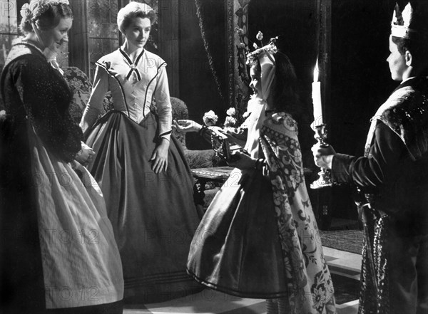 Megs Jenkins, Deborah Kerr, Pamela Franklin, Martin Stephens, on-set of the film, "The Innocents", 20th Century-Fox, 1961