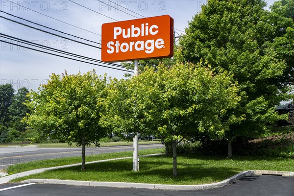 Public Storage, self-storage facility, Street Sign, Danbury, Connecticut, USA