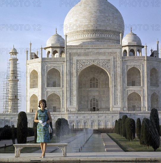 U.S. First Lady Jacqueline Kennedy visiting Taj Mahal, Agra, Uttar Pradesh, India, Cecil Stoughton, White House Photographs