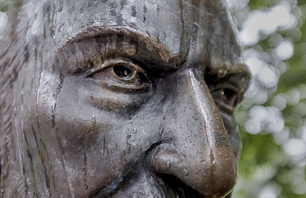 Close-up detail of Sigmund Freud bronze statue, Clark University, Worcester, Massachusetts, USA