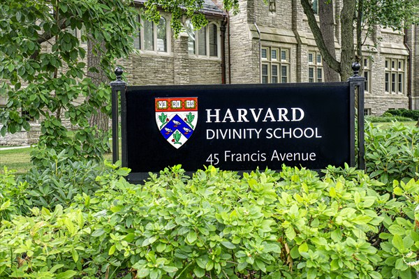 Harvard Divinity School, building exterior and sign, Harvard University, 45 Francis Avenue, Cambridge, Massachusetts, USA