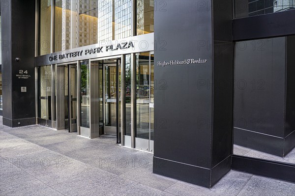 Hughes Hubbard & Reed LLP headquarters, building exterior, One Battery Park Plaza, 24 Whitehall Street, New York City, New York, USA