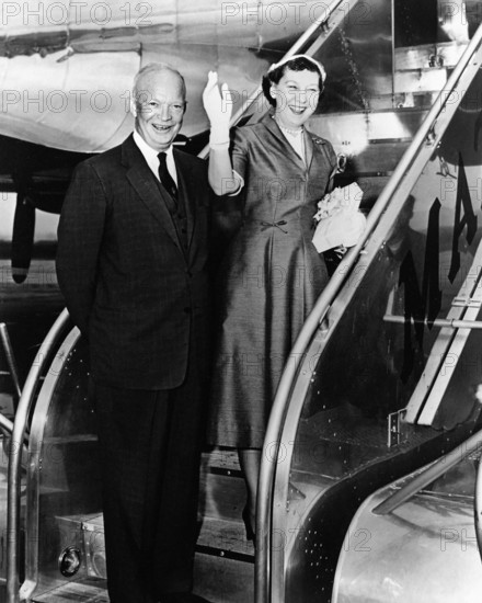 U.S. President Dwight D. Eisenhower and U.S. First Lady Mamie Eisenhower departing for Denver, Colorado, National Airport, Washington, D.C.,, USA,  U.S. National Park Service, August 21, 1954