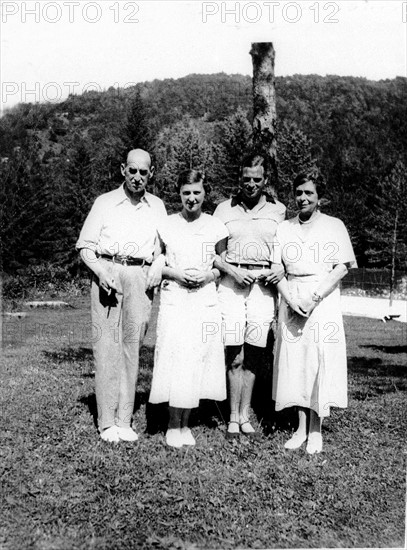 Le Prince Nicolas de Grèce, la Princesse Marina, le Duc de Kent et la Princesse Nicolas