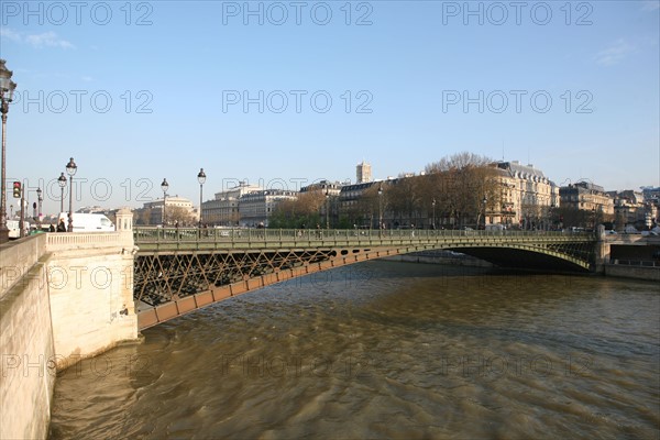 France, Paris, 1e, pont d'arcole, detail, Seine, ornements, structure metallique,