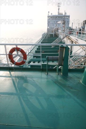 France : Normandie, Seine Maritime, vallee de la Seine, grand port de mer de Rouen, montee de Seine en compagnie du pilote Emmanuel Fournier a bord du navire "bro sincero" destination port jerome