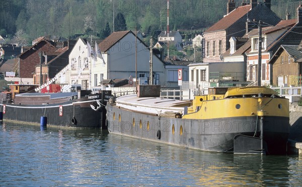 France, picardie, oise, longueuil annel, ecluses, mariniers, musee de la batellerie, transport fluvial, peniche, freycinet, eau, navigation,