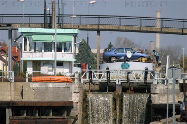 France, picardie, oise, longueuil annel, ecluses de janville, mariniers, musee de la batellerie, transport fluvial, peniche, freycinet, eau, navigation,