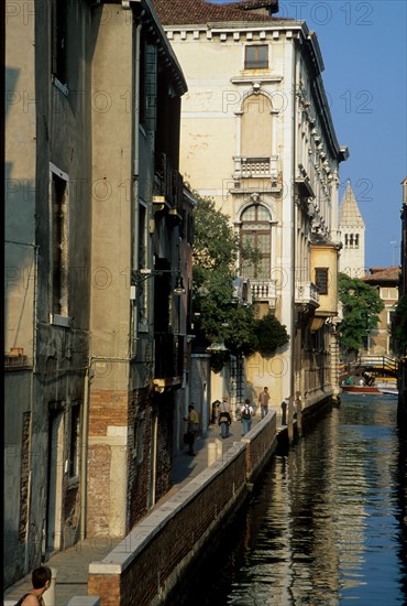 venice, traditional dwelling