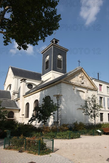 France, ile de france, paris 11e arrondissement, 36 rue saint bernard, eglise sainte marguerite, religion catholique, depuis le jardin public,