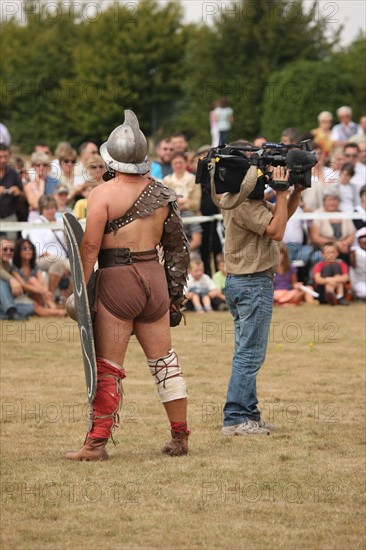 France, Haute Normandie, eure, le vieil evreux, site gallo romain de gisacum, journees gallo romaines, 15 aout 2010, combat de gladiateurs,