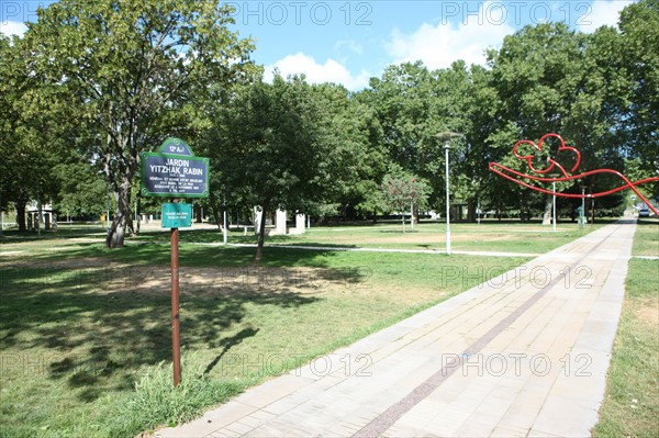 France, ile de france, paris, 12e arrondissement, bercy, parc de bercy, jardin yitzhak rabin, espace vert

Date : 2011-2012