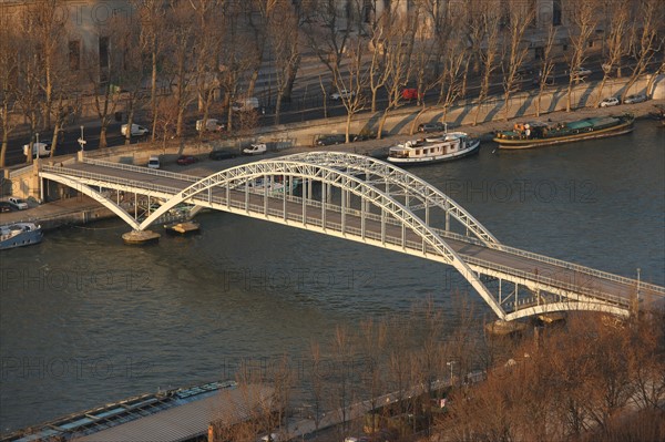 France, ile de france, paris 7e arrondissement, tour eiffel, vue depuis le 2e etage, passerelle debilly, seine,