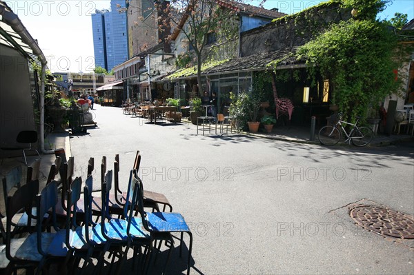 France, ile de france, paris 18e arrondissement, puces de saint ouen, marche paul bert, boutiques, brocante, antiquites,