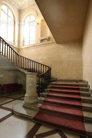 France, ile de france, paris 9e, 9 rue drouot, mairie du 9e arrondissement, hotel d'augny, grand escalier,


Date : Ete 2012