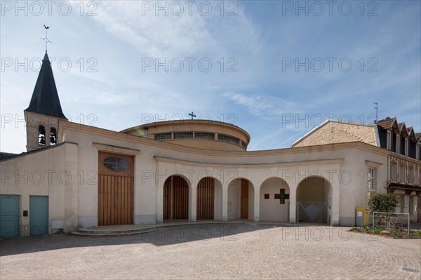 France, Region Ile de France, Hauts de Seine, Vaucresson, eglise Saint-Denys, clocher, religion catholique,