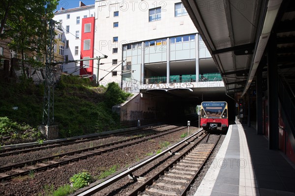 Allemagne (Germany), Berlin, Prenzlauer Berg, metro, S-Bahn, transport urbain,