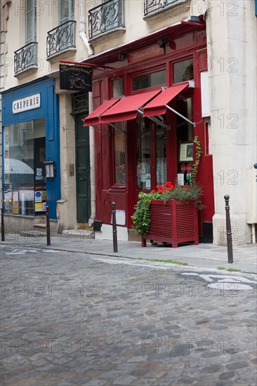 Paris 6e arrondissement,  Rue Servandoni