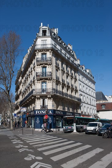 France, Région Ile de France, Paris 10e arrondissement, boulevard Magenta, ilot à l'angle du boulevard Saint Martin,