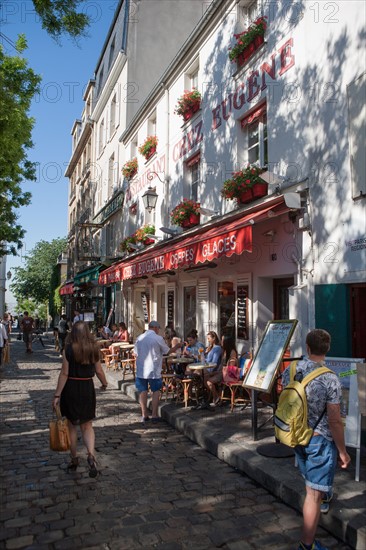 France, Région Ile de France, Paris 18e arrondissement, Montmartre, Place du Tertre, terrasses, artistes, portraitistes et caricaturistes,