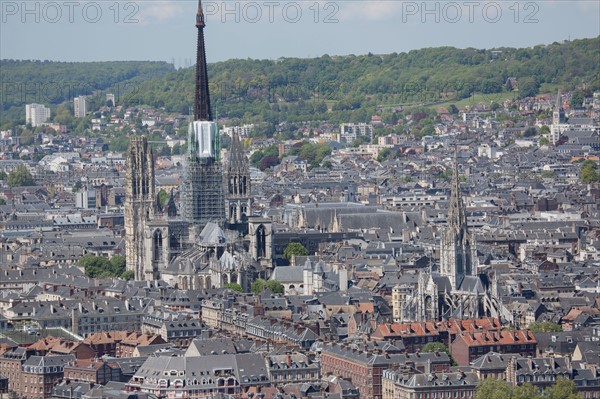 Rouen, Panorama depuis la Cote Sainte-Catherine