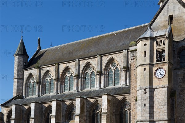 Auffay, collegiate church