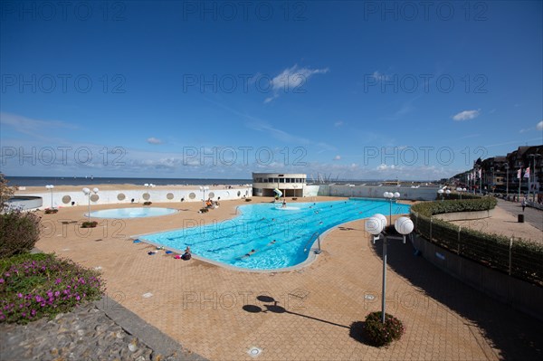 Trouville-sur-Mer (Calvados), outdoor pool