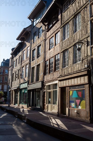 Rouen (Seine Maritime), rue Eau de Robec