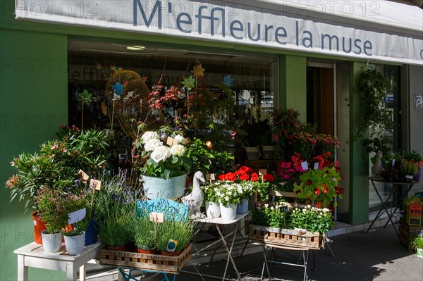 Paris, fleuriste rue d’Alésia