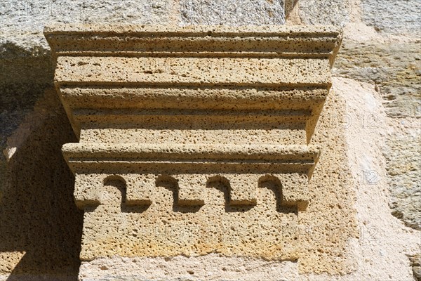 Chapiteau d'une maison, Le Conquet, North tip of Finistère