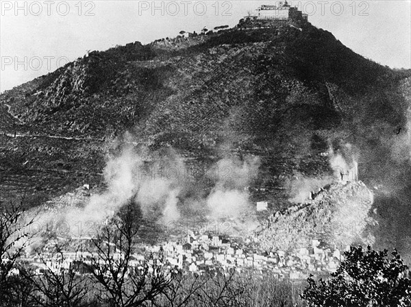 Assaut par la 5ème Armée alliée du Monte Cassino